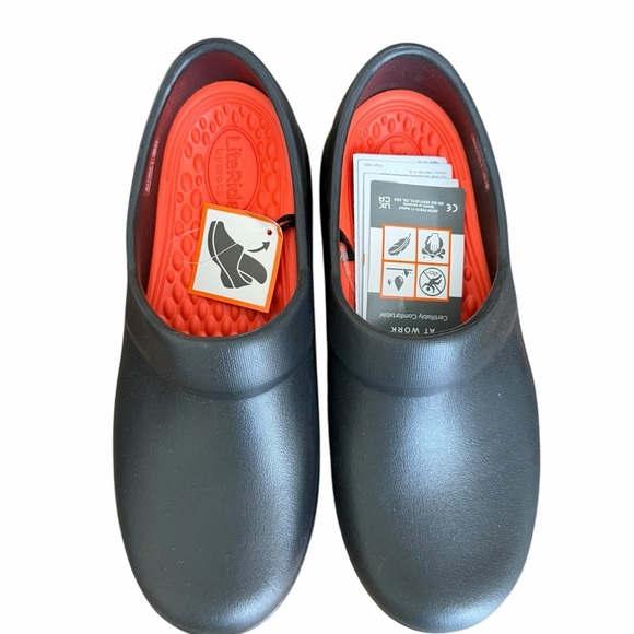 NWT Crocs At Work Women\'s Work Neria Pro II Literide Black Clogs main image 7